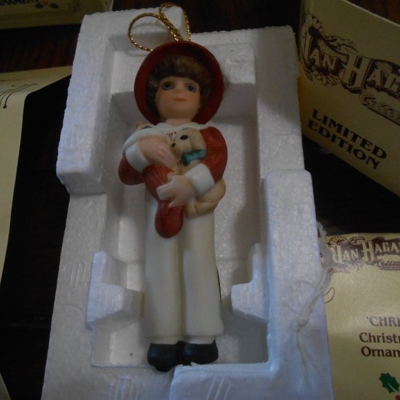 NEW Rare Vinatge Jan Hagara porcelain Chris Christmas Ornament Hand crafted Box - Picture 5 of 9